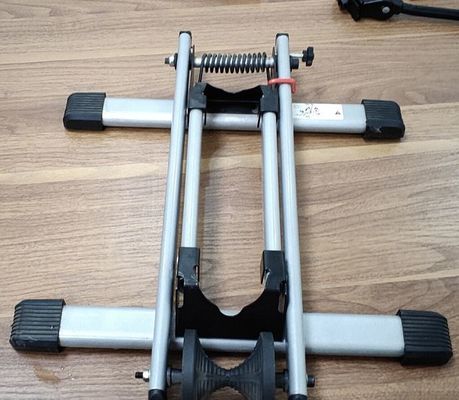 52cm*46cm*42cm Portable Foldable Bike Rack Sepeda Parking Rack Stand penyimpanan sepeda