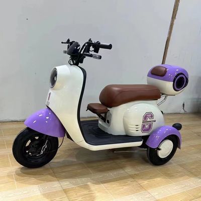 600W Motor Power 3-Wheel Scooter untuk Dewasa Belakang Hub Motor Posisi Baterai Terintegrasi